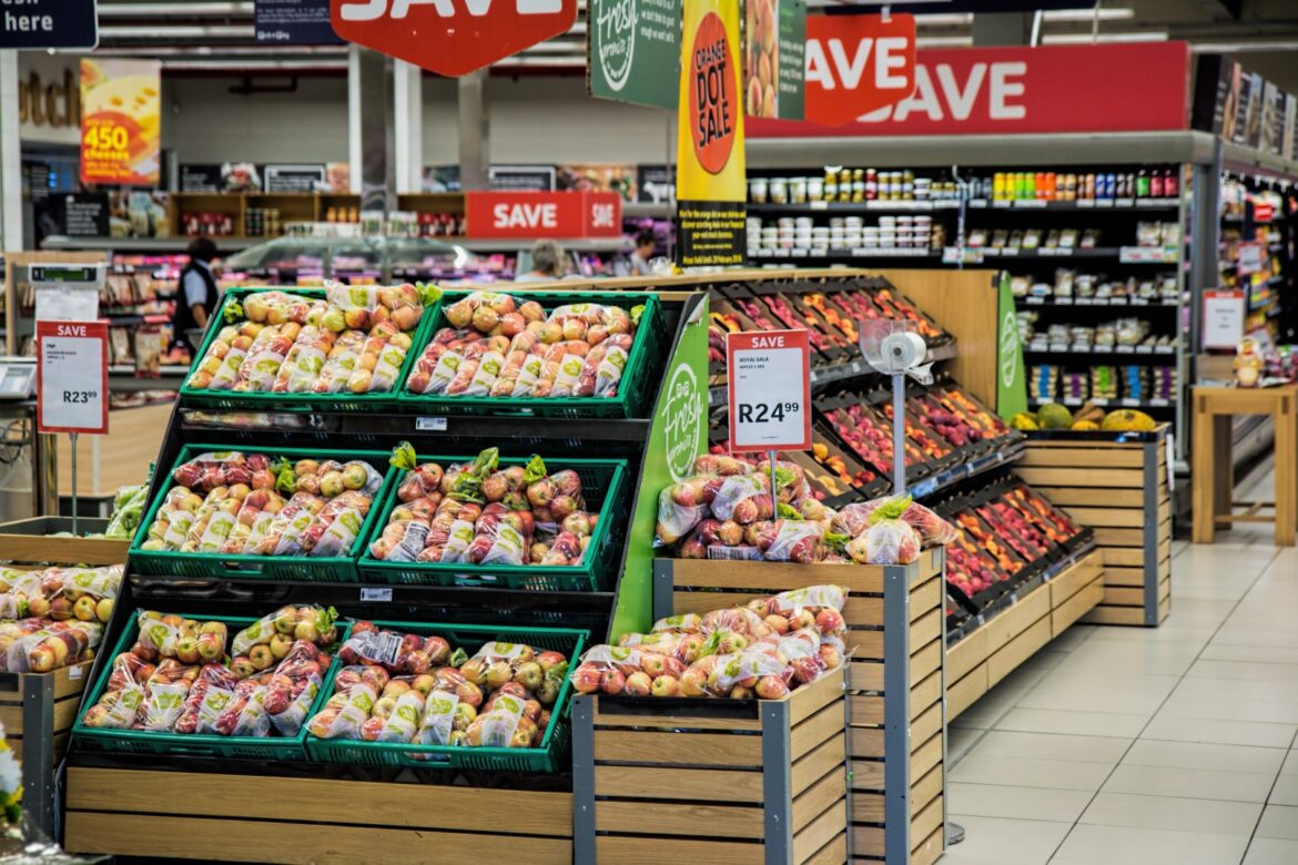 Navigating the Grocery Store for Healthier Choices: A Comprehensive Guide to Smart Grocery 