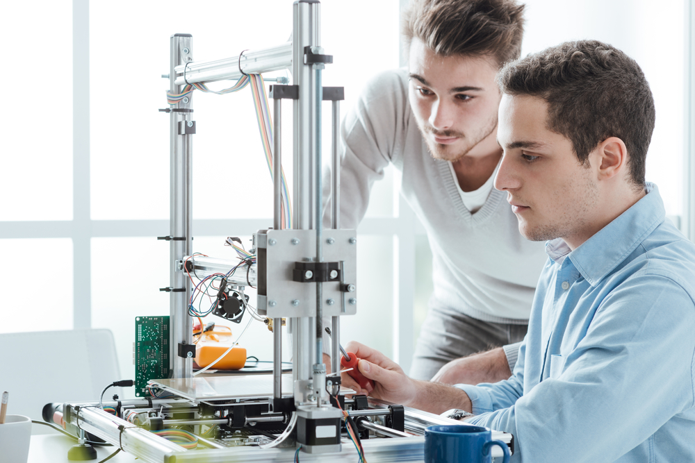 College students using 3D Printer